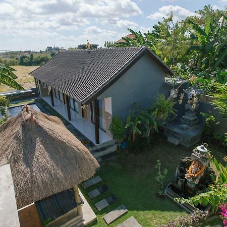 Pluto House Canggu Exterior foto