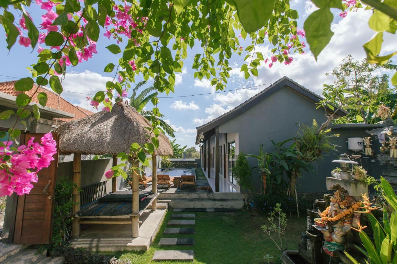 Pluto House Canggu Exterior foto